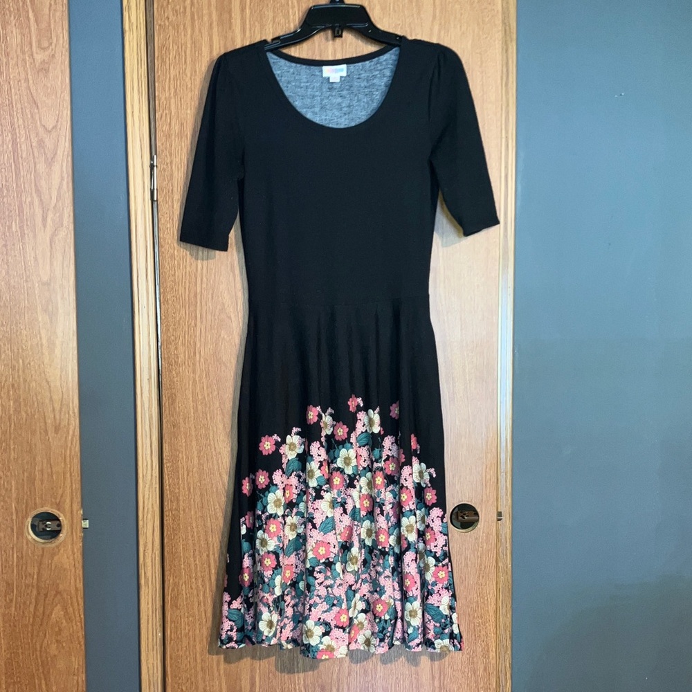 📦 LulaRoe floral dress, S
